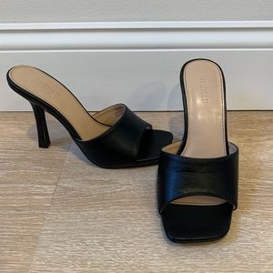 Black sandal heels